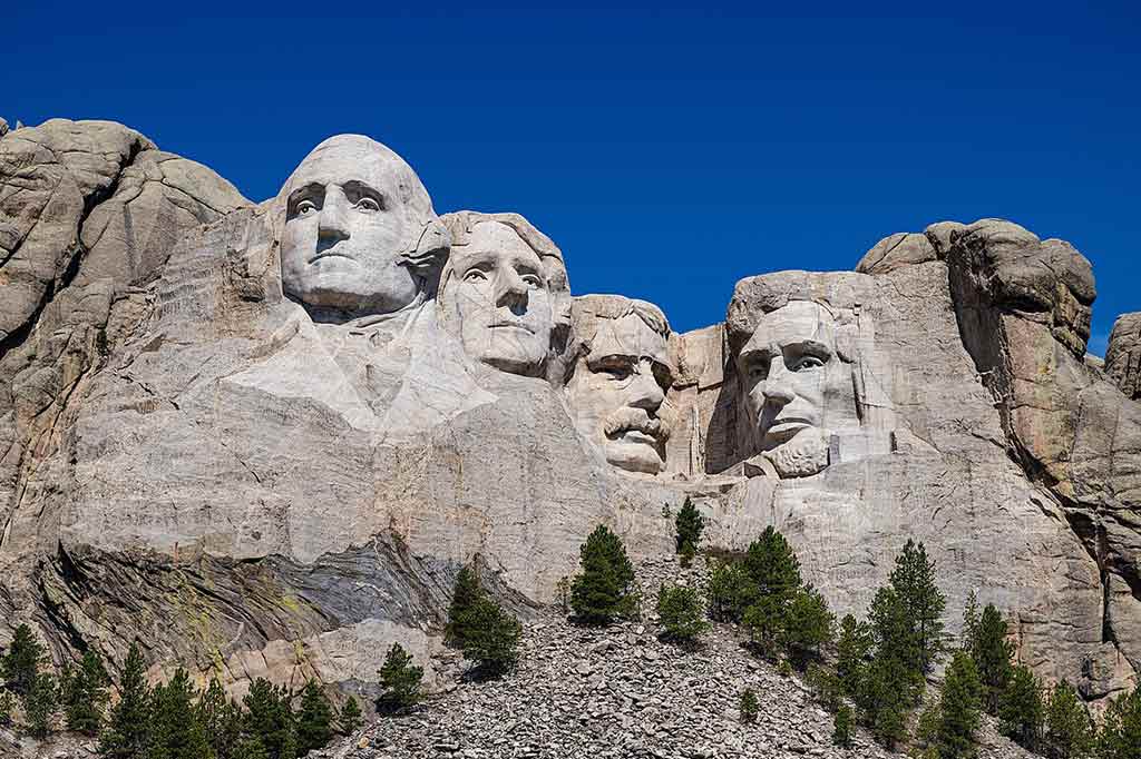 Mount-Rushmore